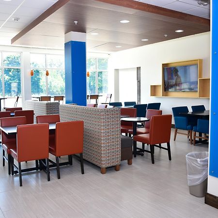 Holiday Inn Express & Suites - Bensenville - O'Hare By Ihg Buitenkant foto
